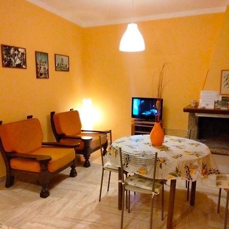 Casa Di Anna Διαμέρισμα Tolfa Εξωτερικό φωτογραφία